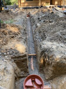 instalacja grzewcza w wykopie