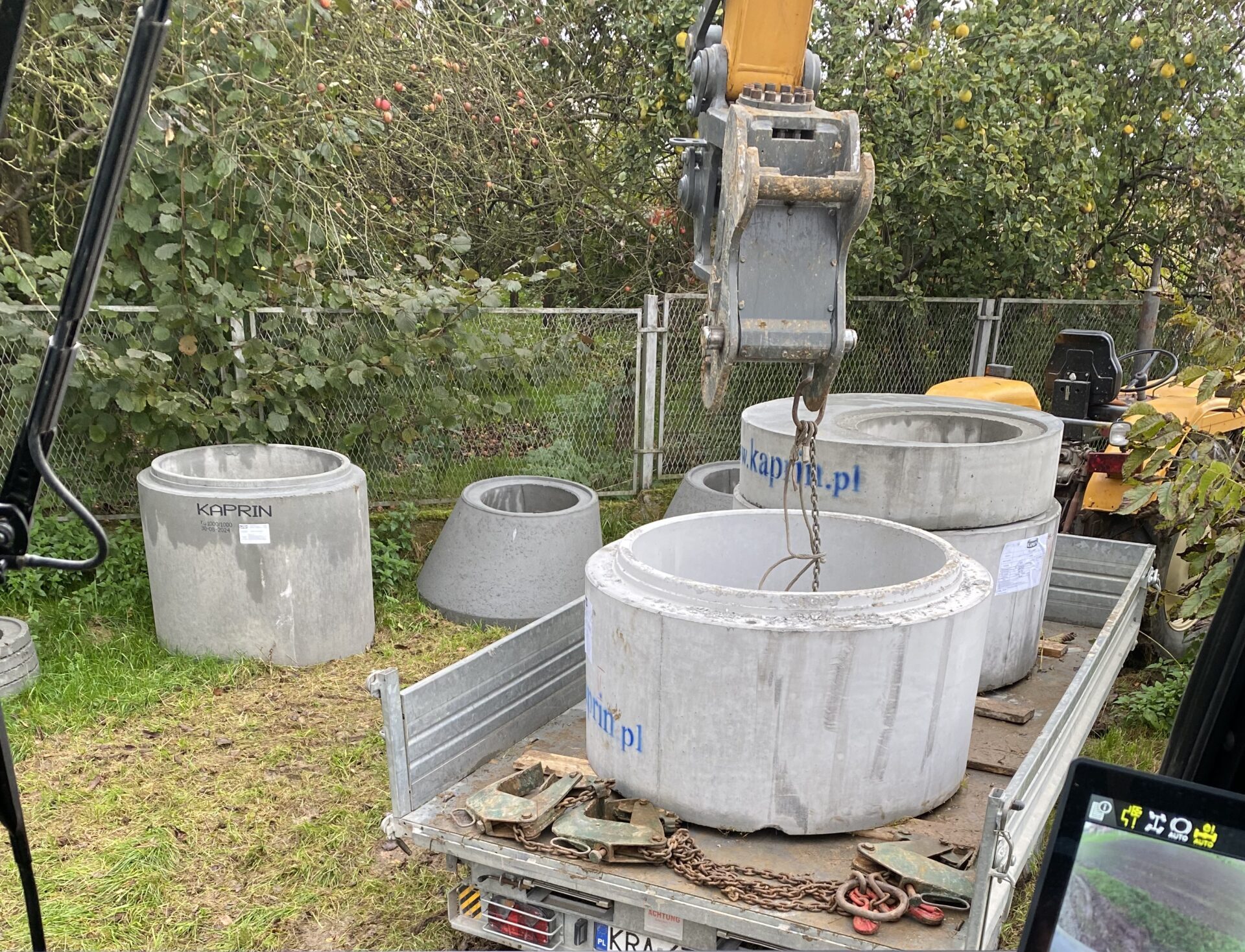 zbiornik na wodę i opady